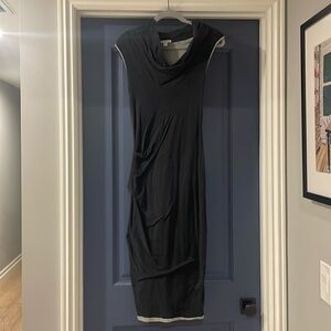 James Perse t shirt material midi dress